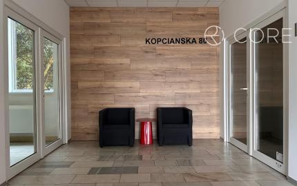 Polyfunkčná budova Petržalka