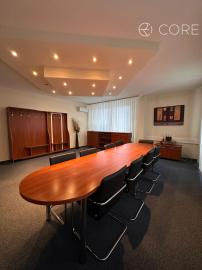 Polyfunkčná budova Petržalka