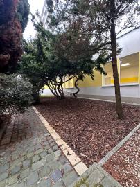 Polyfunkčná budova Petržalka