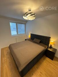 Moderné bývanie s terasou a garážou na Muchovom námestí.