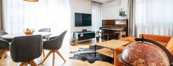 REZERVOVANÉ - Moderné bývanie s terasou a garážou na Muchovom námestí.