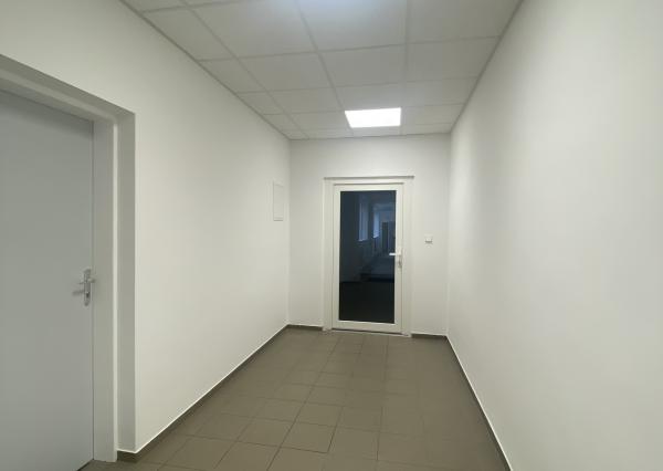 Polyfunkčná budova Petržalka